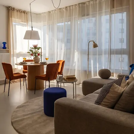 Malmoe Family By Vaya