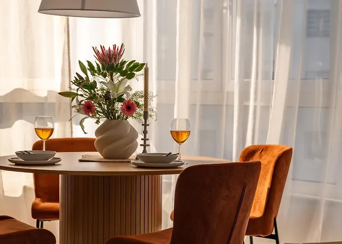 Malmoe Family By Vaya وارسو